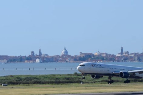 Delta soffre: i dazi di Trump fermano la domanda