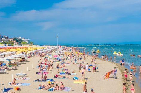 Balneari, la Corte dei Conti: «Applicare il Codice contratti»