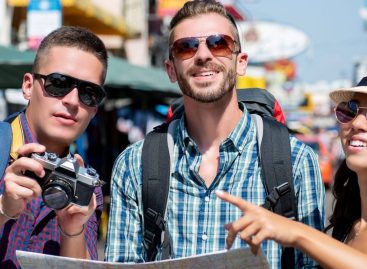 Estate, la frenata del booking sotto la lente di Assoviaggi