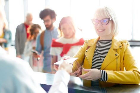 Passeggeri senza bagagli: WestJet lancia la tariffa “Only Dressed”