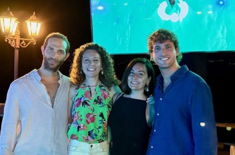 Ferryhopper “traghetta” il turismo internazionale a Napoli e in Costiera