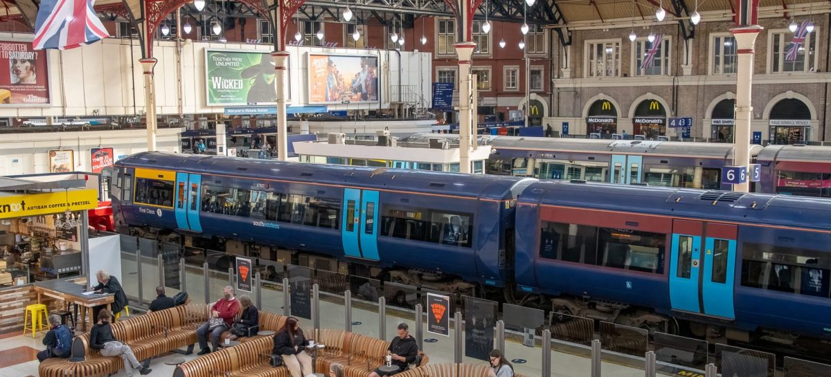 Gran Bretagna, le ferrovie tornano pubbliche dopo 30 anni