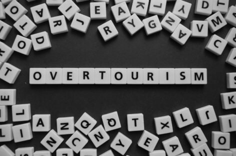 Overtourism, Airbnb ci prova: «Colpa degli hotel»