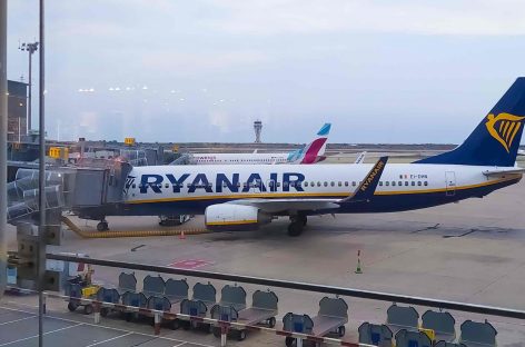 Ryanair, più voli nella winter dalla Calabria e Trapani