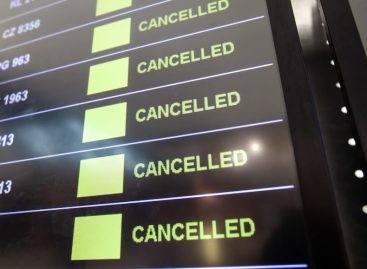 Shutdown Usa: 13mila voli cancellati o in ritardo