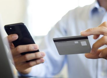 Fee illegali per 5 miliardi: Mastercard e Visa devono risarcire le imprese Uk