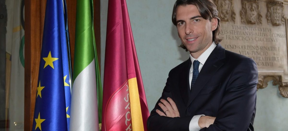 Tassa di soggiorno a Roma, Onorato: «Sia light per chi è fuori centro»