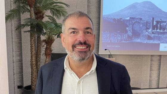 Kel 12 e i senatori della distribuzione