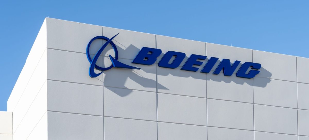 Boeing, slitta la certificazione dei B777-9