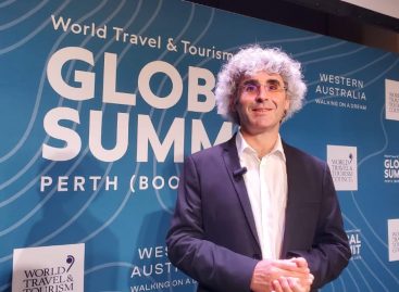 Traffico aereo, strapotere cinese: video intervista a Mr Forwardkeys