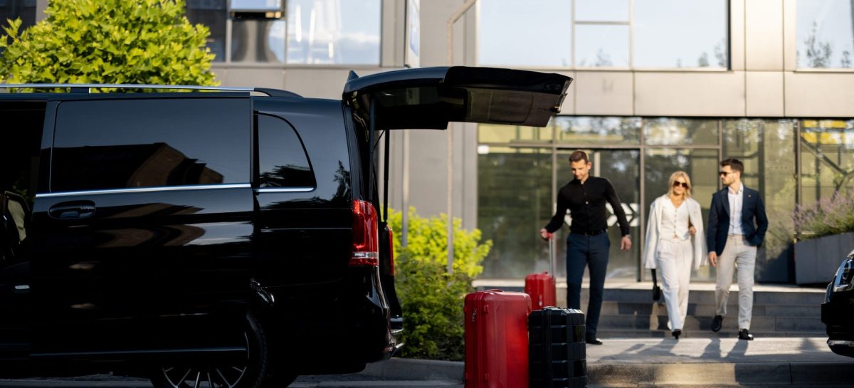 Cassazione: “L’agenzia di viaggi può trasportare turisti”