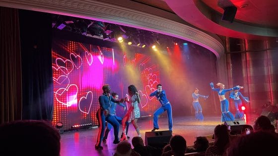 Show, musica e feste a tema: le notti a bordo di Msc Sinfonia