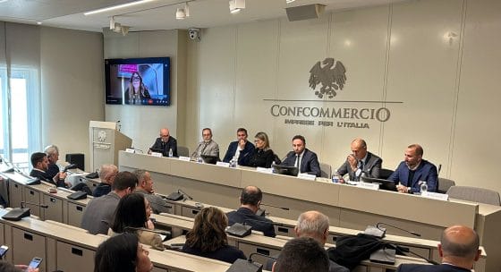 Il Giubileo e la sfida dei bus turistici: «Fare squadra»