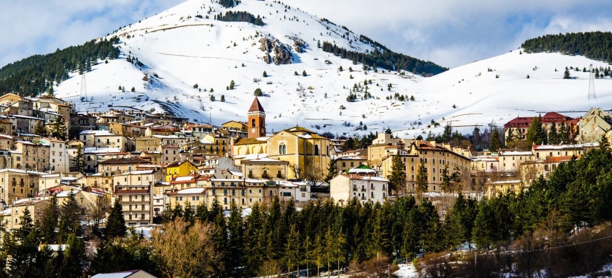 Borghi, avanzata dei turisti stranieri: analisi Lybra