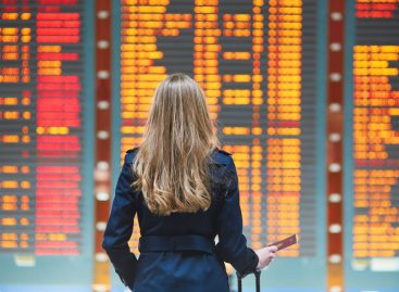 Usa, caos shutdown: Trump taglia il 10% dei voli