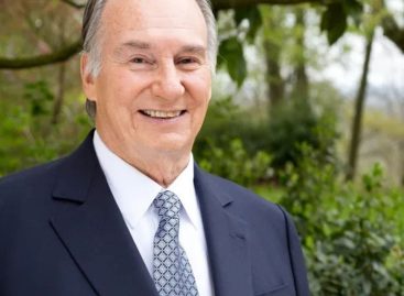 Aga Khan addio: la Sardegna<br> (rim)piange il suo principe