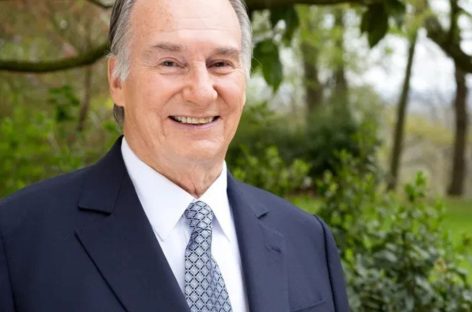 Olbia, l’aeroporto sarà intitolato all’Aga Khan
