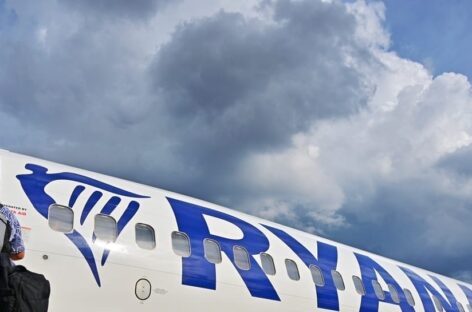 Ryanair rafforza Pisa: voli anche per Amman e Varsavia