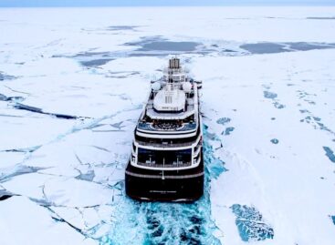 Le Commandant Charcot di Ponant torna nel Grande Nord