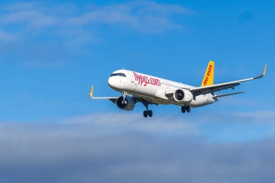 Pasticciaccio Pegasus: a terra 1.800 passeggeri