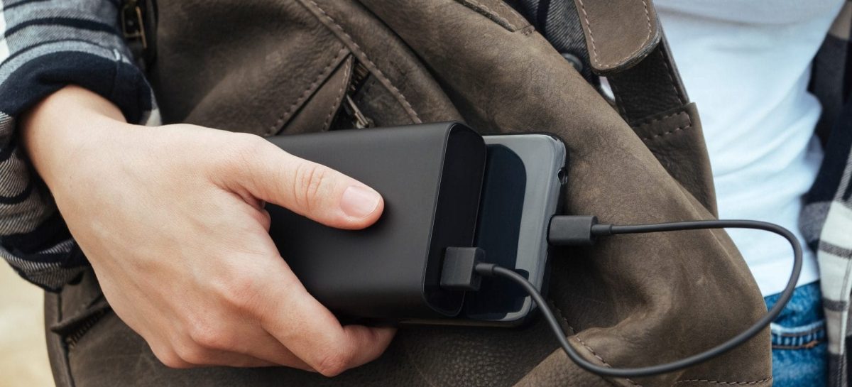 Sos powerbank in volo: le compagnie che le vietano