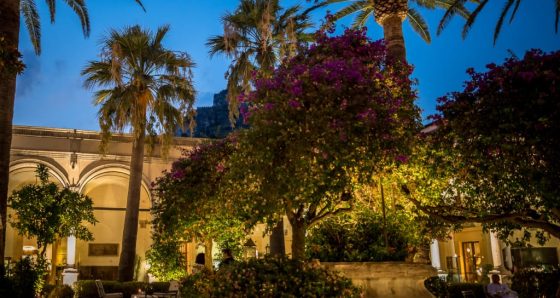 Da Parigi a Positano: i migliori hotel del mondo per Trip.com