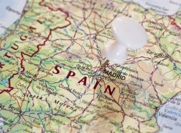 Ryanair minaccia altri tagli ai voli in Spagna