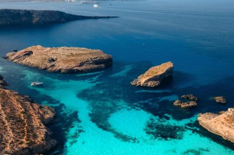 Malta, obbligo di prenotazione per la Blue Lagoon di Comino