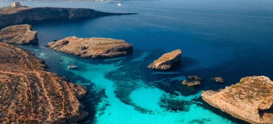 Malta, obbligo di prenotazione per la Blue Lagoon di Comino