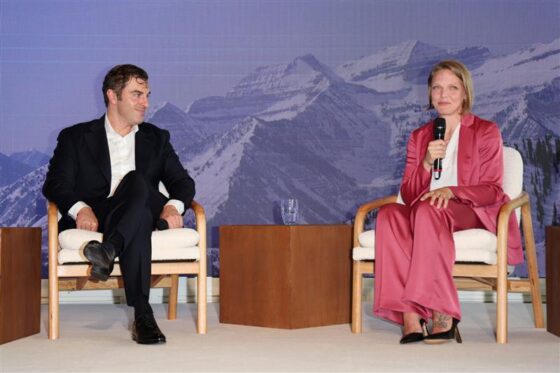 Brian Chesky e Arianna Fontana_Getty images_Low da uff stampa Noesis