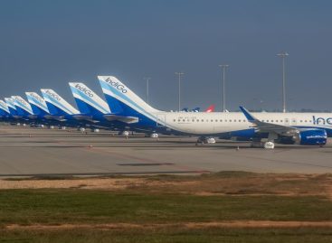 India, IndiGo dovrà tagliare il 10% delle rotte
