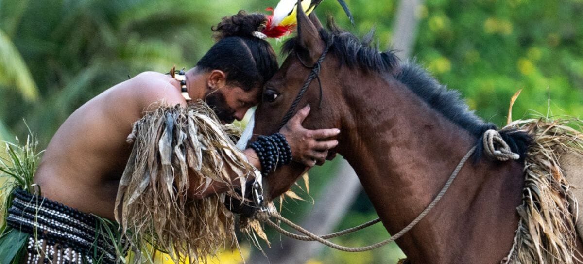 “Follow Your Feelings”: la campagna spaccacuore di Tahiti