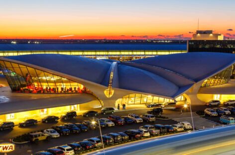 United torna a New York Jfk. E Ita sorride