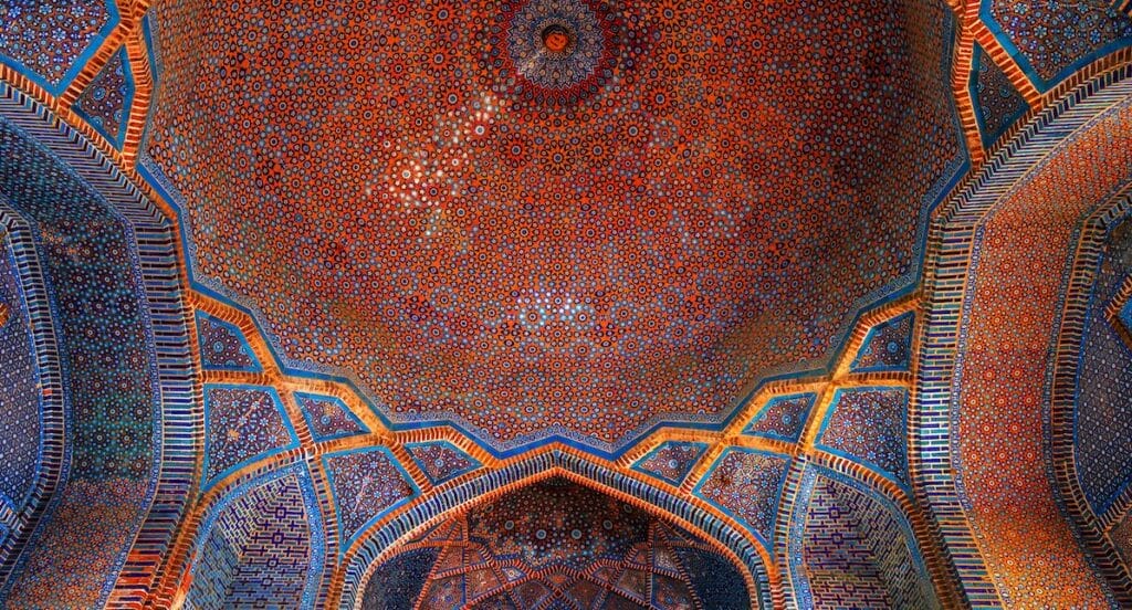 Thatta Shah Jahan Mosque adobe