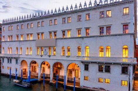 Venezia, il Fondaco dei Tedeschi in mano a Cbre