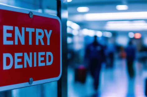 Usa, la lista nera di Trump: <br>travel ban su 12 Stati