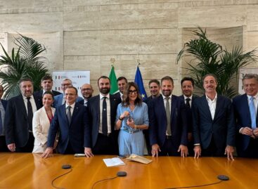 Tavolo anti overtourism con Santanchè e Piantedosi