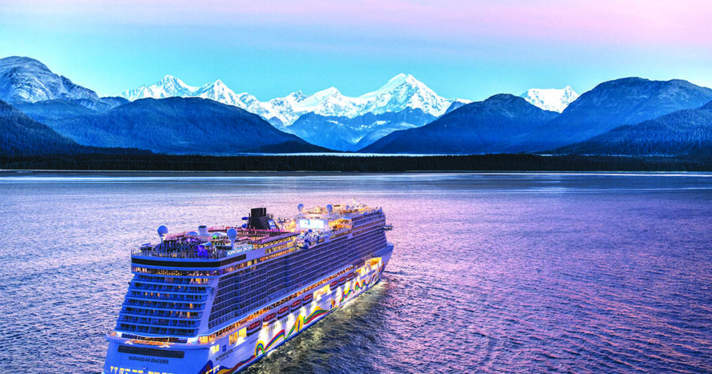 Norwegian Encore at sea_uff.st.