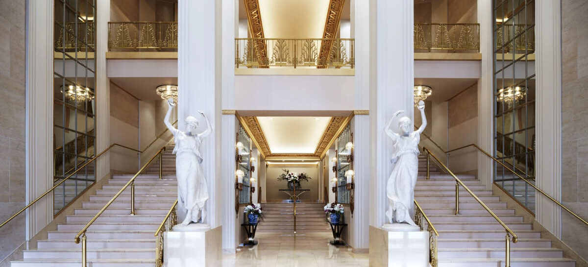 New York, riapre dopo 8 anni l’iconico Waldorf Astoria