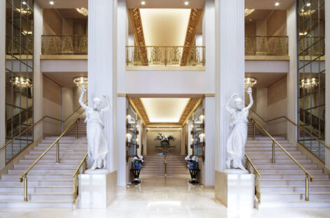 New York, riapre dopo 8 anni l’iconico Waldorf Astoria