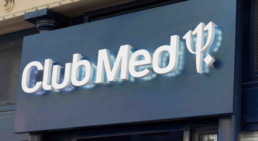 club med adobe