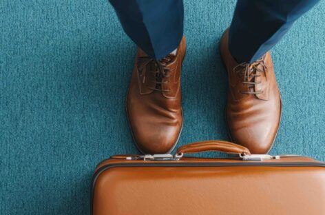 Usa, sì alle scarpe: non bisognerà più toglierle in aeroporto