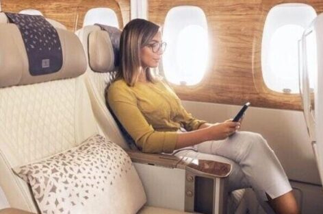 Emirates regala l’eSim a chi parte dall’Italia