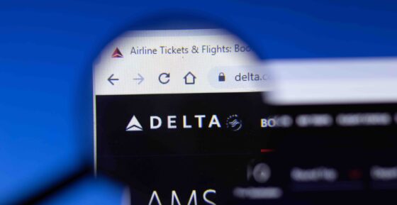 L’Ai personalizza i prezzi? Delta sotto accusa