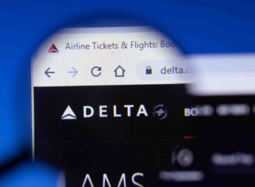 L’Ai personalizza i prezzi? Delta sotto accusa