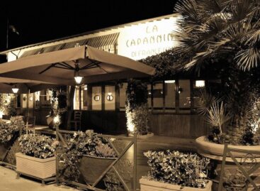 Armani acquisisce la mitica Capannina di Forte dei Marmi