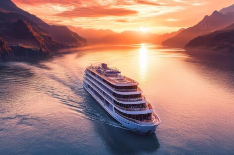 La cinese Century Cruise sbarca sui fiumi d’Europa