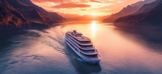 La cinese Century Cruise sbarca sui fiumi d’Europa