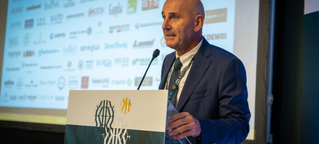 Luxury_hospitality_conference_uff.st.