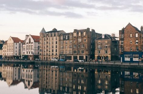 Numa accelera: new entry a Londra ed Edimburgo